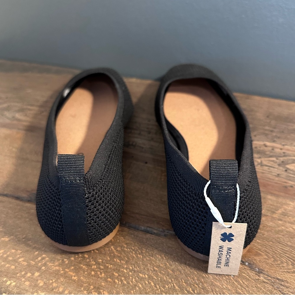 NWT Lucky Brand Flats - Picture 2 of 8